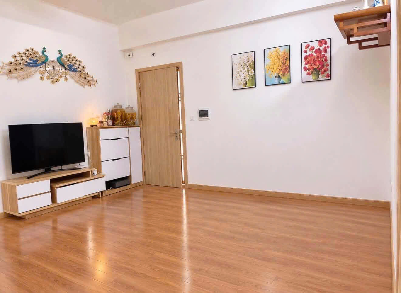 Bán Căn Hộ 02 Ngủ, 70 (m2), Khu 6 Tòa Trong Hồ, KĐT Thanh Hà, Hà Đông, Hà Nội, Giá: 2.8 tỷ