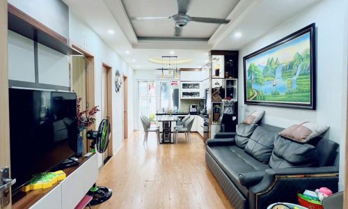 Chính chủ cần bán gấp căn hộ 65m2 khu B1.4 Thanh Hà Mường Thanh full đồ giá hơn 2,4 tỷ.