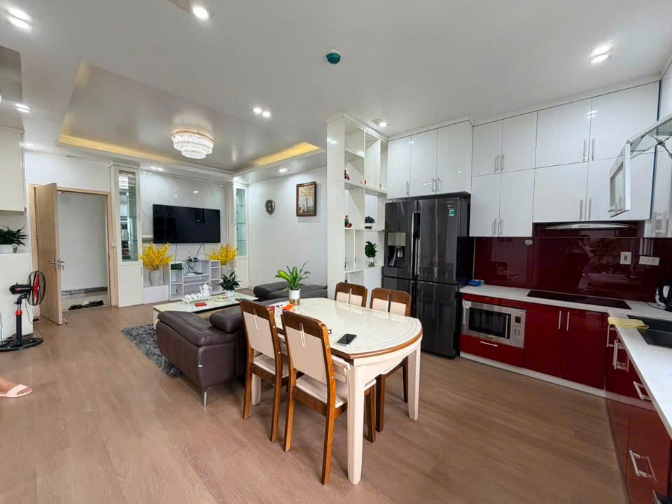 Bán căn góc 80m2 view đường chỉ 3,3 tỉ chung cư Thanh Hà Cienco 5 – Full nội thất