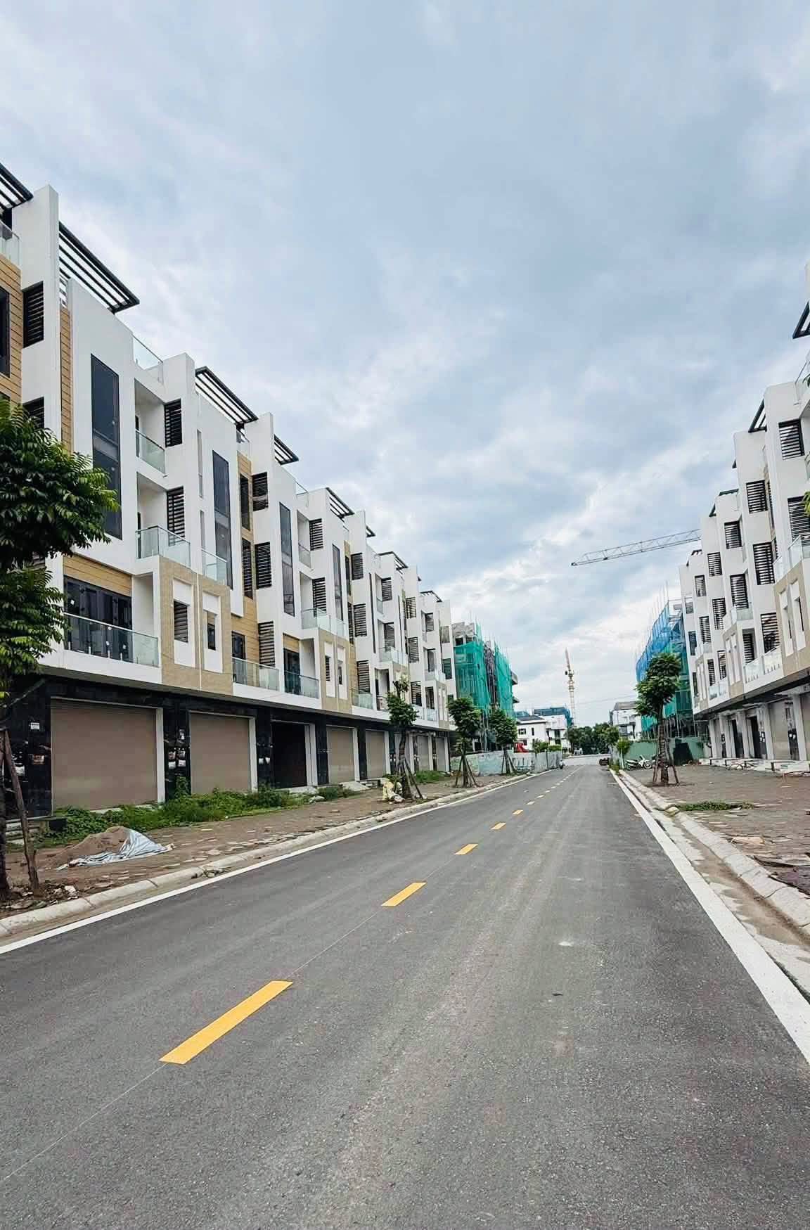 Cần cho thuê Liền kề Thanh Hà hoàn thiện, chỉ 7 triệu/ tháng.